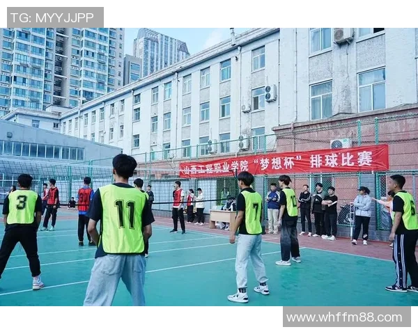 李芳专访：从排球新星到传奇教练的奋斗与荣耀之路回顾