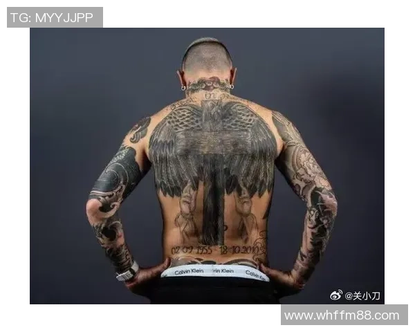 足球明星与他们宠物狗的独特纹身故事揭秘